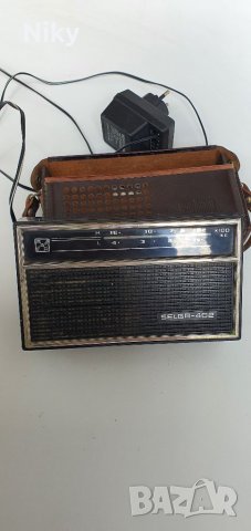 Руски радиоапарати , снимка 4 - Радиокасетофони, транзистори - 36851324