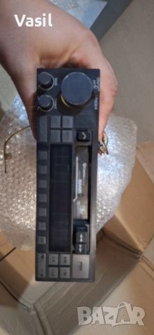 Оригинален касетофон Clarion за Saab – Made in Japan, снимка 2 - Аксесоари и консумативи - 52012753