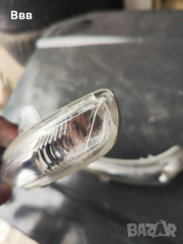 Мигачи в огледалата на Citroen C3, снимка 3 - Аксесоари и консумативи - 53204056