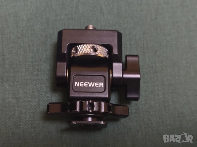 скоба за монитор Neerwer, Cold Shoe, снимка 3 - Чанти, стативи, аксесоари - 56104096