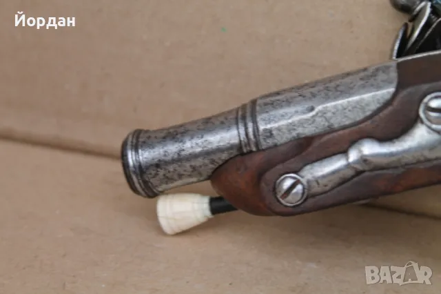 Уникален търговски кремъчен пистолет , снимка 11 - Други ценни предмети - 47270597