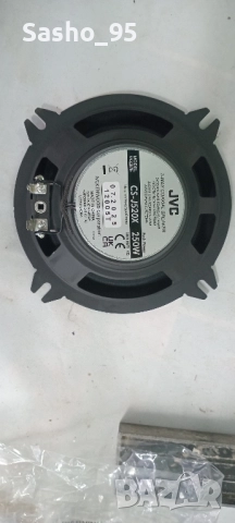 Колонки с пищялки JVC 30w, снимка 3 - Тонколони - 52504199