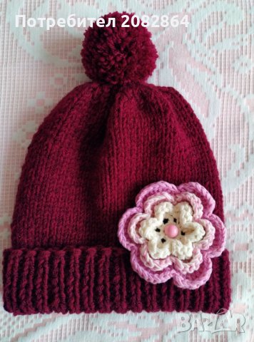  Зимна шапка с цветя, снимка 3 - Шапки - 39385554
