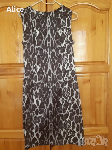 Рокля от Италия, р.34, снимка 2 - Рокли - 42176419