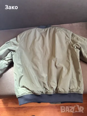 Зелен бомбър PULL & BEAR, снимка 2 - Якета - 49962443