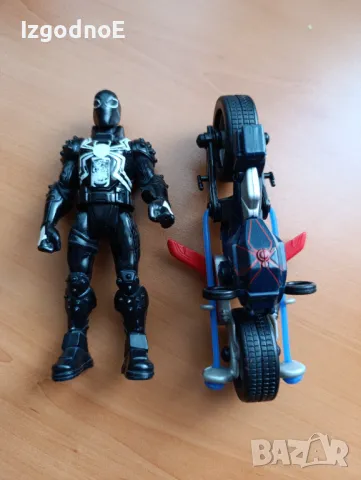 Лот Hasbro Spiderman Спайдърмен мотор и фигура 