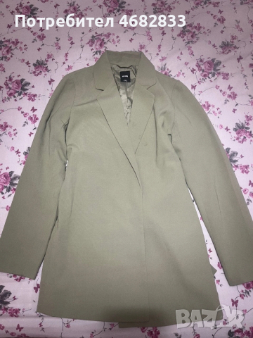 Сако зелено ново 