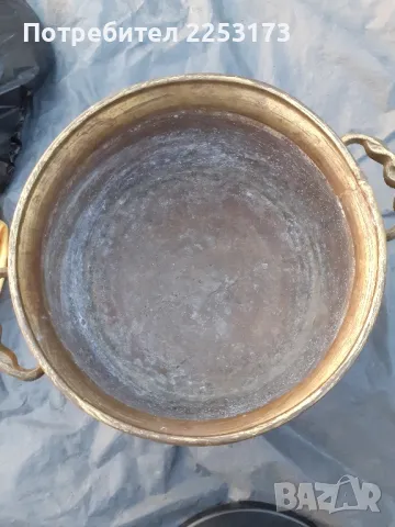 Голяма бронзова кашпа, снимка 6 - Антикварни и старинни предмети - 48135503