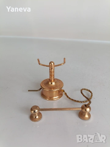 Vintage телефони , колекционерски миниатюрни фигурки. , снимка 9 - Статуетки - 53031347