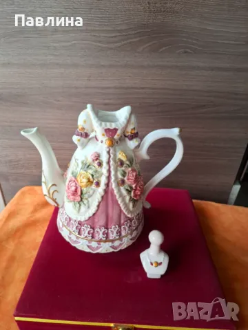 Порцеланов чайник, снимка 2 - Аксесоари за кухня - 50211654