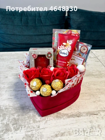 Кутии за празнични подаръци, снимка 4 - Други - 53086268