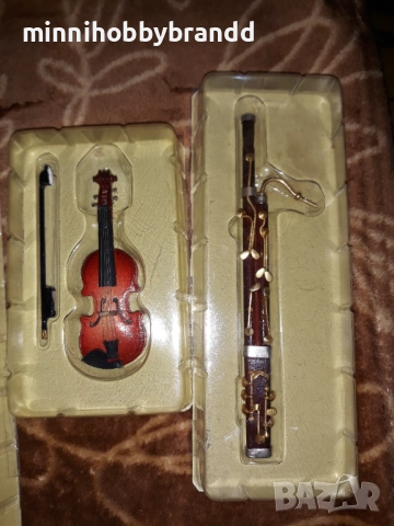  Музикални инструменти Акордеони Пиано Тромпет Виола Барабан Тарамбука Цигулка Хармоника , снимка 13 - Акордеони - 52436337