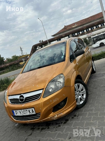 Opel Zafira B бензин/метан + ГАЗ, снимка 3 - Автомобили и джипове - 48492765