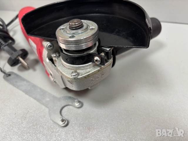 Перфектен! Ъглошлайф RAIDER RD-AG35 / 750 W 125 mm /, снимка 8 - Ъглошлайфи - 52802540