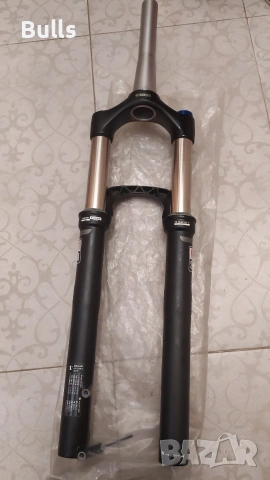 Въздушна вилка rock shox sector 27,5, снимка 2 - Части за велосипеди - 53683438