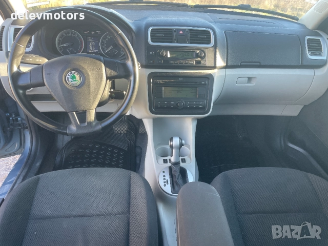 Skoda Roomster 1.6i, 105 кс., автоматик, панорама, 142 000 км. реални километри, обслужена, платени , снимка 13 - Автомобили и джипове - 52677989