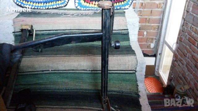 Продавам оригинален крик за Форд Таунус и др. модели, снимка 2 - Части - 31623542