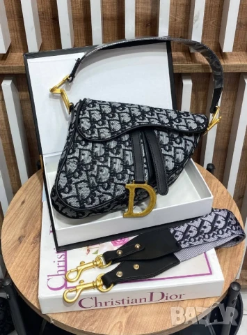 чанти christian dior , снимка 5 - Чанти - 50640339