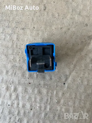 Реле БМВ Е90 91 92 BMW, снимка 3 - Части - 48588892