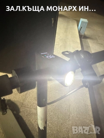 Електрическа тротинетка Xiaomi Mi Scooter Essential/+зарядно, снимка 2 - Скейтборд, ховърборд, уейвборд - 51586120