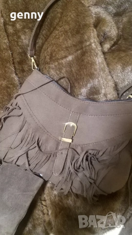 Нови ботуши 40н и чанта, цената е обща 29€, снимка 4 - Дамски ботуши - 54353965