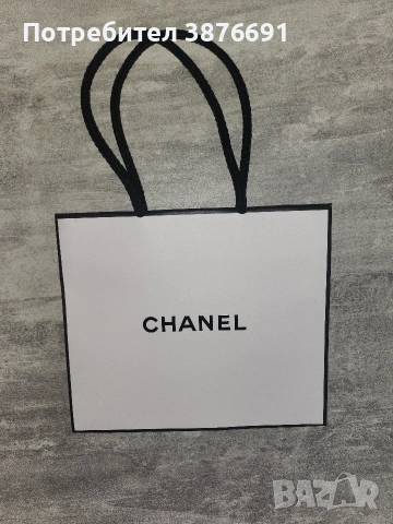 оригинална малка чантичка Chanel