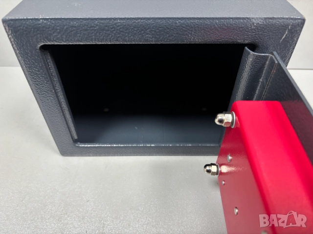 НОВ! Стоманен мини Сейф с ключ, снимка 4 - Сейфове и каси - 52443840