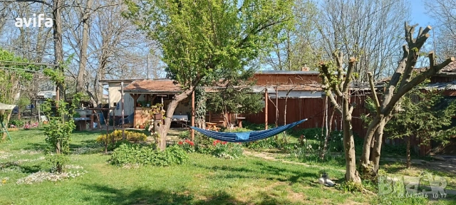 Двуетажна жилина сграда в Ихтиман, снимка 4 - Къщи - 54350669