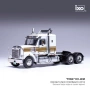 Freightliner Coronado влекач 2012 - мащаб 1:43 на IXO моделът е нов в PVC дисплей-кейс, снимка 1