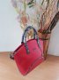 Червена чанта  Guess  , снимка 3