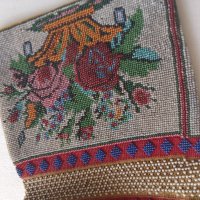 Стара дамски чанта от мъниста ръчно изработена , снимка 2 - Други ценни предмети - 40812366