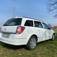 Opel Astra H, 1.9 CDTI, 2008г., снимка 2 - Автомобили и джипове - 44618958