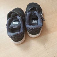Nike, снимка 2 - Детски маратонки - 29669526