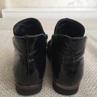 Дамски обувки, снимка 2 - Дамски ежедневни обувки - 44386562