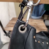ABRO естествена кожа черна чанта,тип торба( от 195€ до 400€  в интернет сайтове), снимка 8 - Чанти - 38985745