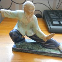 старинна порцеланова статуетка - кунг фу боец (Китай), снимка 1 - Колекции - 40002740