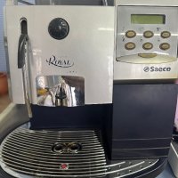 Продавам кафе машина saeco royal digital profesional, снимка 1 - Други - 44173752
