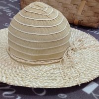 Плажна шапка, снимка 1 - Шапки - 33809765