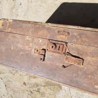 Дървен съндък и куфар, снимка 7 - Антикварни и старинни предмети - 42313108
