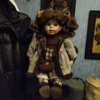 Порцеланова кукла ръчна изработка 70 год, снимка 1 - Колекции - 40512404