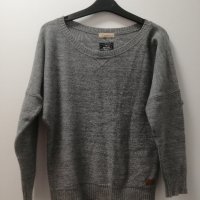 Пуловер Италия, 70% вълна, Отлично състояние! , снимка 1 - Блузи с дълъг ръкав и пуловери - 42789005