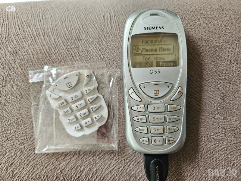 Siemens C55 с оригинално зарядно и резервна клавиатура, снимка 1