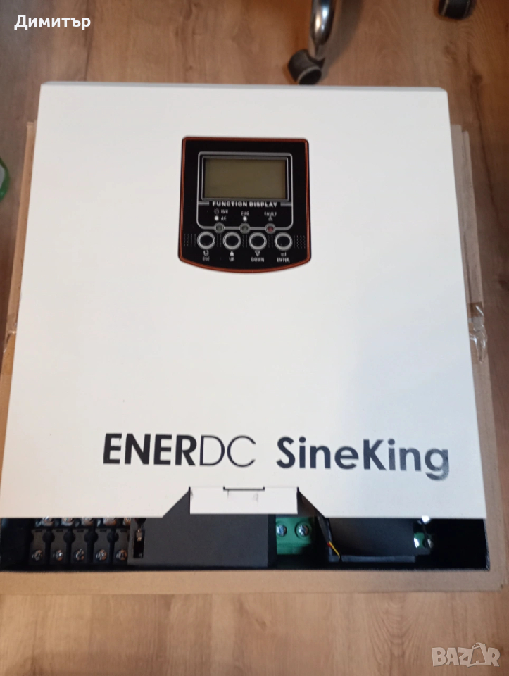 Инвертор EnerDC  3000W 24V, снимка 1