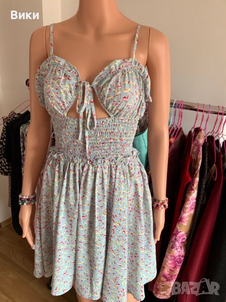 Красива рокля размер S/M, снимка 1