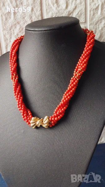 Златна стара огърлица-колие с натурални корали и златна закопчалка и златни топчета-90 бр.Злато 18к , снимка 1