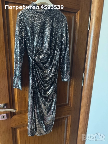 Блестяща рокля в сребрист цвят, снимка 1