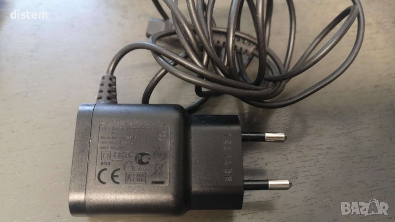 АДАПТОР ЗА ТРИМЕР PHILIPS 220V/15V HQ-8505, снимка 1