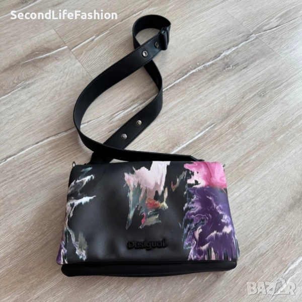 Дамска чанта Desigual с флорален принт, снимка 1