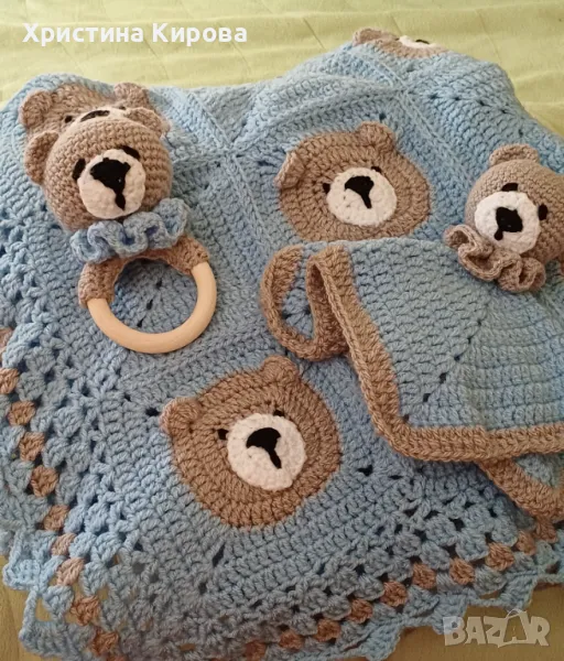 Комплект бебешко одеалце с дрънкалка и гушкалка, снимка 1