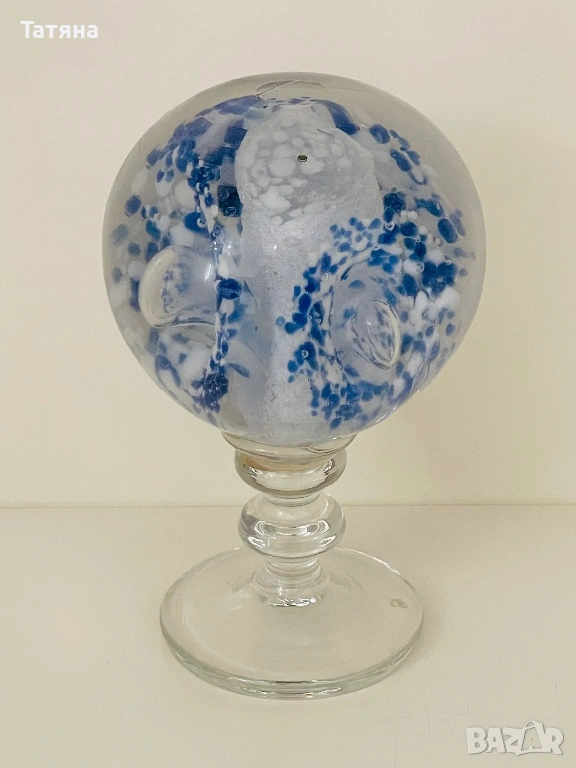 Красиво антично преспапие от муранско стъкло на стойка. Около 1900 г., снимка 1